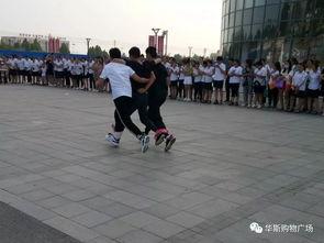 休闲广场吃瓜比赛,休闲广场吃瓜比赛欢乐开赛