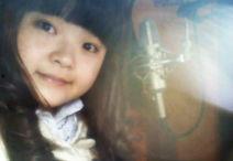 直播女孩吃瓜视频